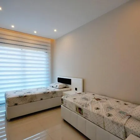Konak Seaside 2+1 Luxury Апартаменты *