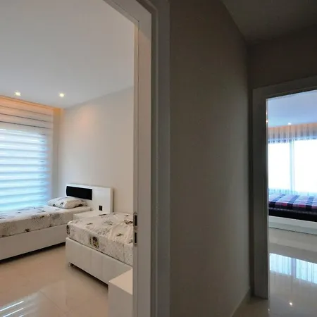 Апартаменты Konak Seaside 2+1 Luxury Махмутлар